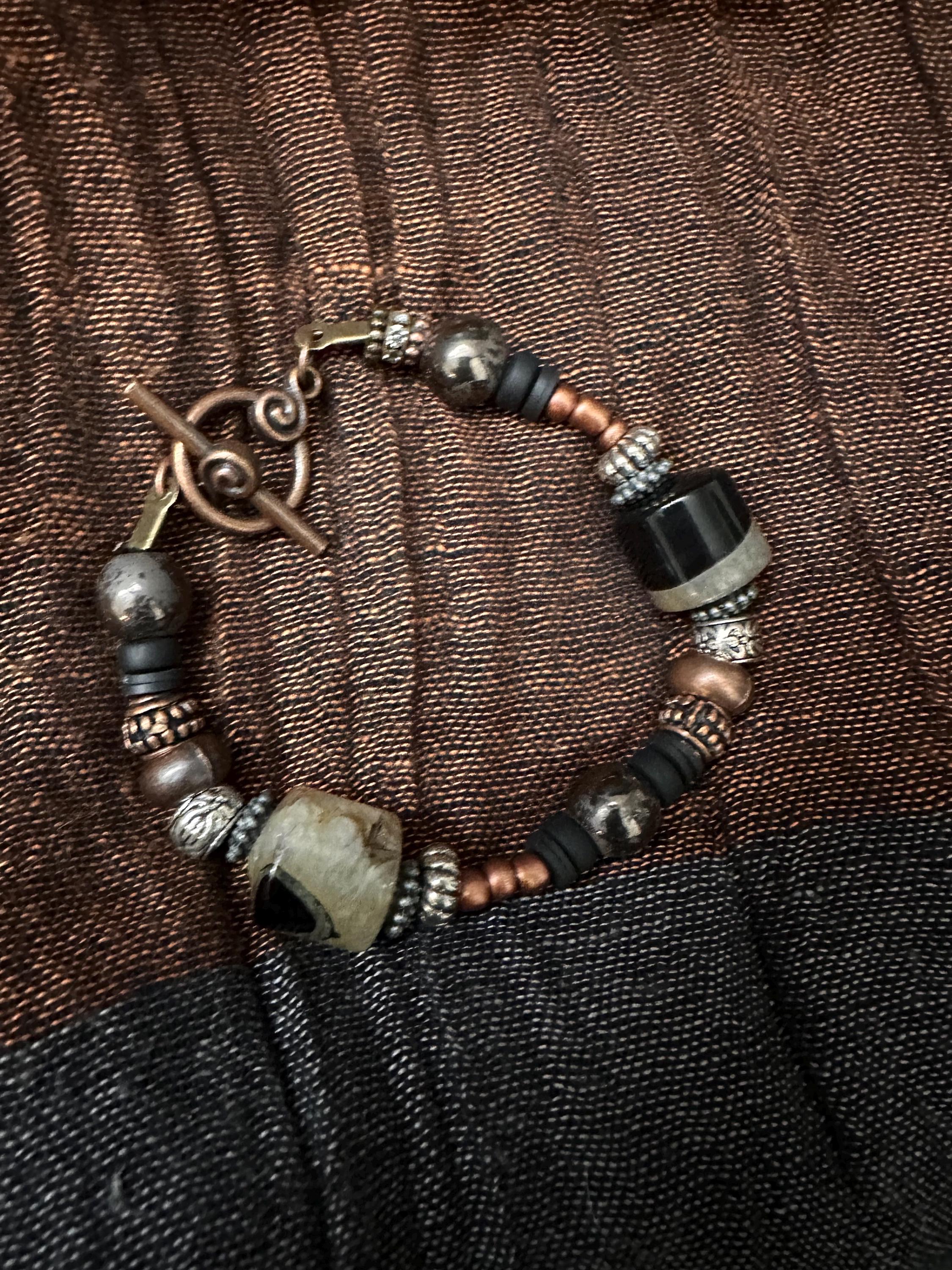 Bracelet, Agate stone beads with copper and mixture of spacers