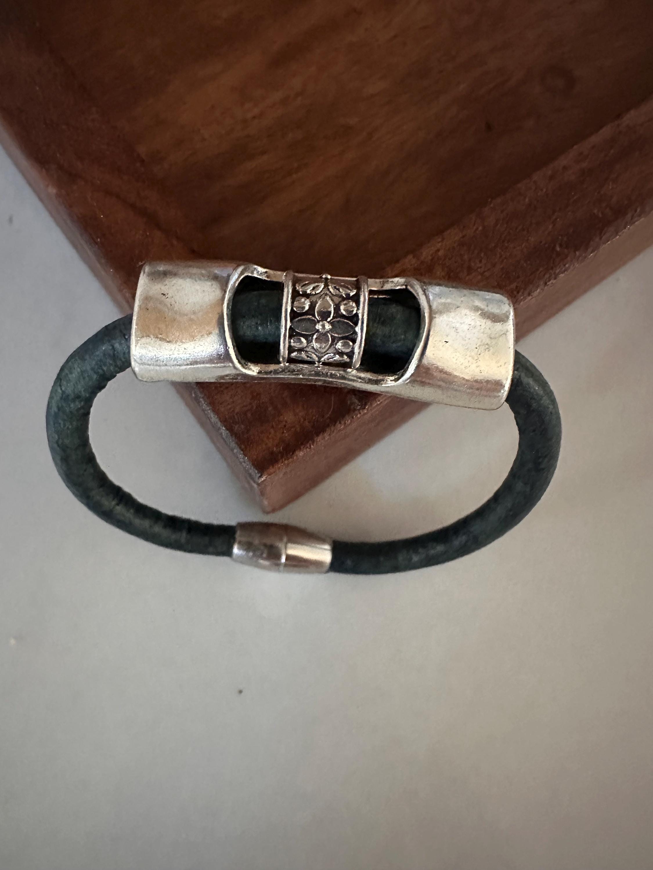Leather Cuff Bracelet: Silver Bead Slider, Magnetic Clasp